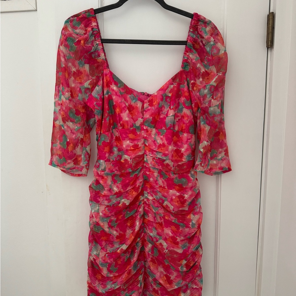 Adelyn Rae Pink Multi-Color Floral Ruched V-Neck Midi Dress